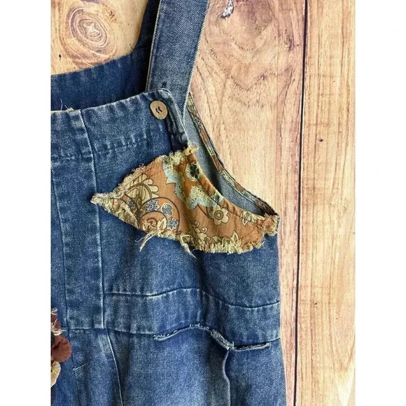 Blue Velvet Boutique Patchwork Oversized Overalls Women's Size S READ - Picture 7 of 11